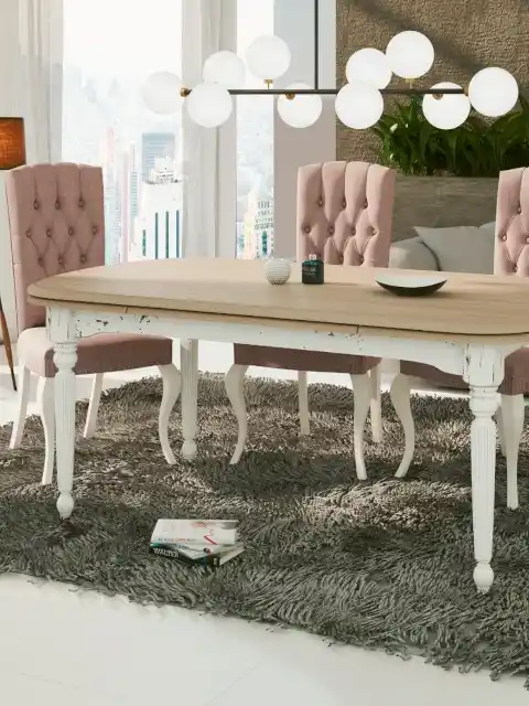 Mesa comedor envejecida