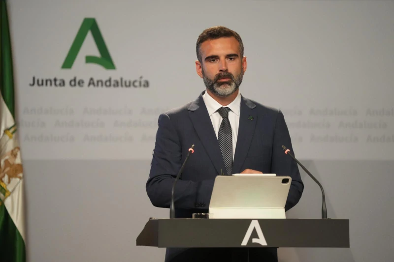 La Junta aprueba el I Plan Estratégico para las Frutas y Hortalizas de Invernadero de Andalucía 