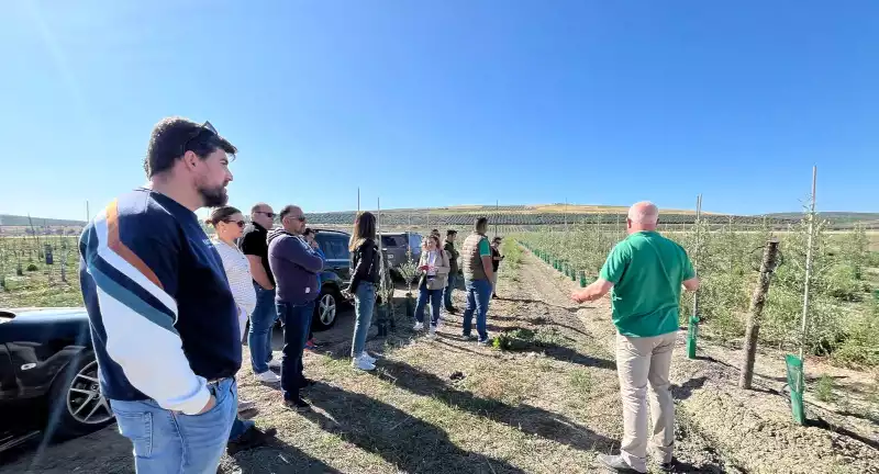 Jóvenes agricultores se forman con un programa de intercambio