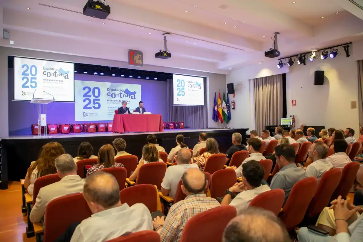 El programa ‘Diputación Contrata’ impulsa la creación de 611 empleos en municipios de Córdoba para reforzar servicios básicos y combatir la despoblación